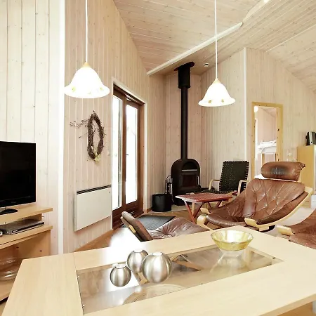Tatil Evi Three-bedroom Holiday In 12 Ansager