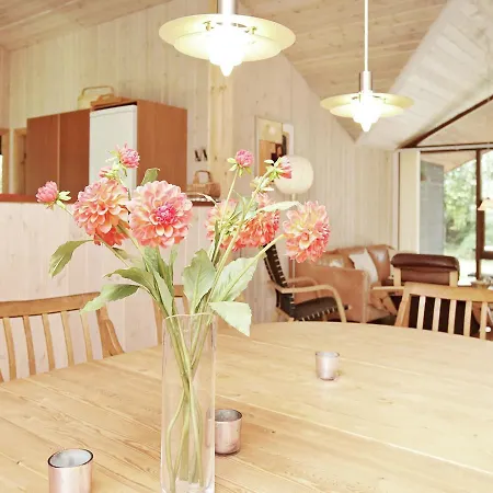 Three-bedroom Holiday In 12 Tatil Evi *