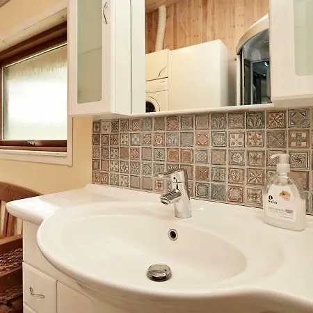 Three-bedroom Holiday In 12 Ferienhaus Ansager
